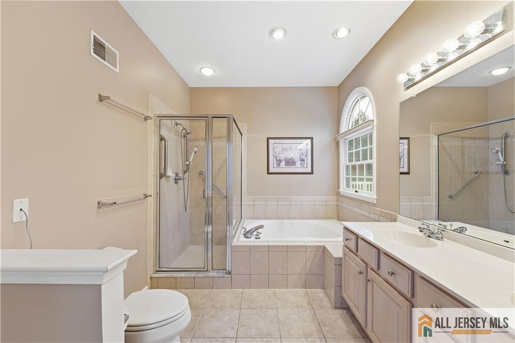31 Whitehall Road Monroe Township, NJ 08831 - Photo 31 of 49