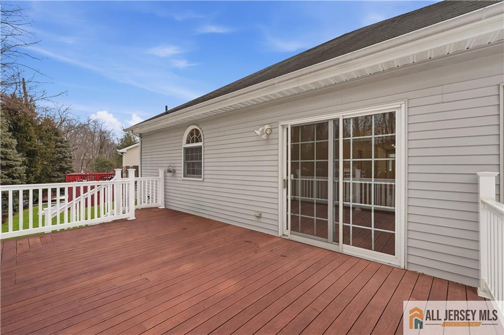 31 Whitehall Road Monroe Township, NJ 08831 - Photo 38 of 49