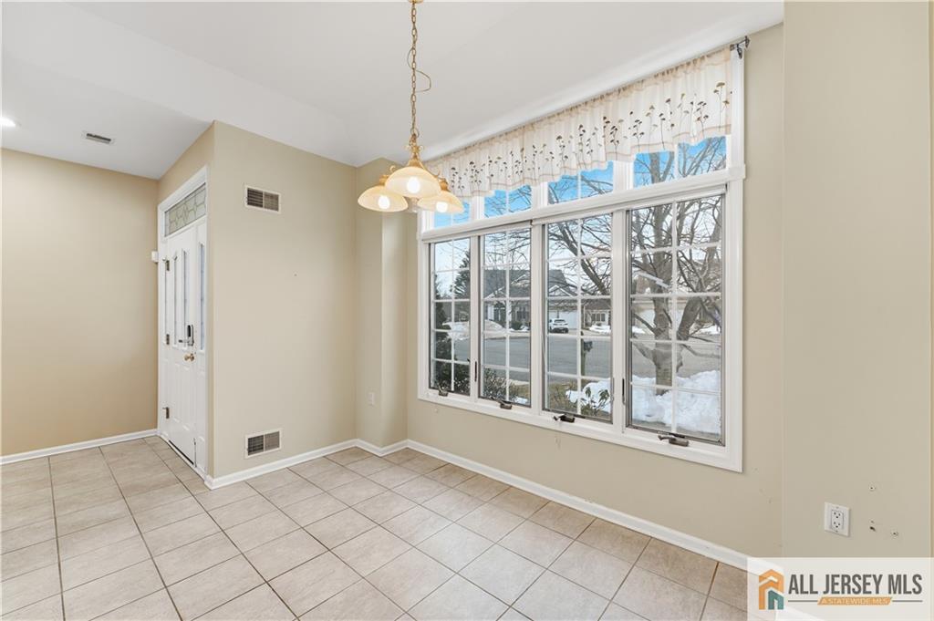 31 Whitehall Road Monroe Township, NJ 08831 - Photo 7 of 49