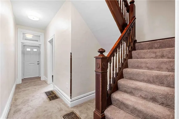 a view of entryway