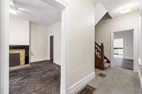 a view of empty room