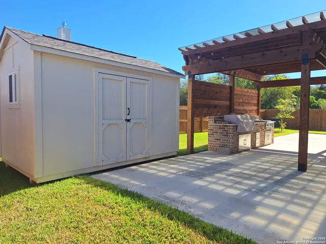 $495,000 | 15504 Capri Lane, Selma, TX 78154