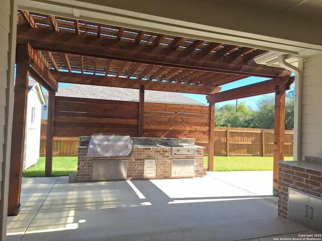 $495,000 | 15504 Capri Lane, Selma, TX 78154