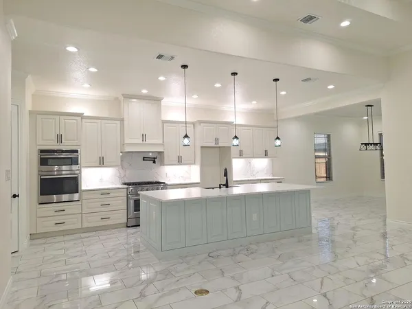 $475,000 | 15504 Capri Lane, Selma, TX 78154