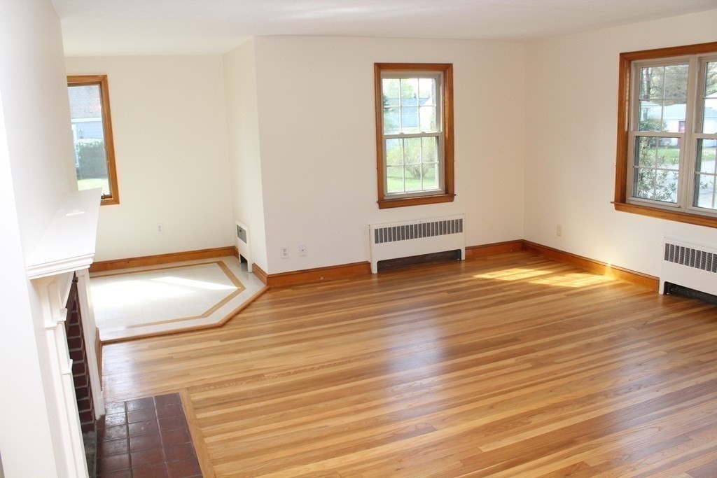11 Blanchard Road Milford, MA 01757 - Photo 22 of 41 Gallery Image 22