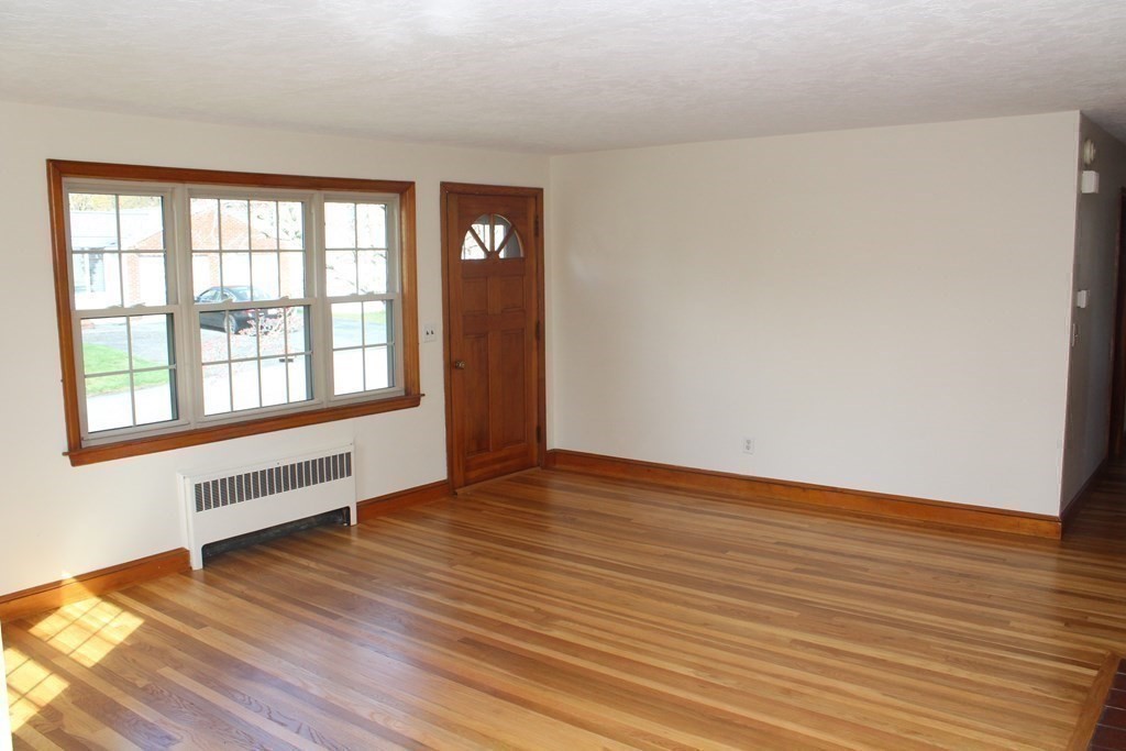 11 Blanchard Road Milford, MA 01757 - Photo 23 of 41 Gallery Image 23