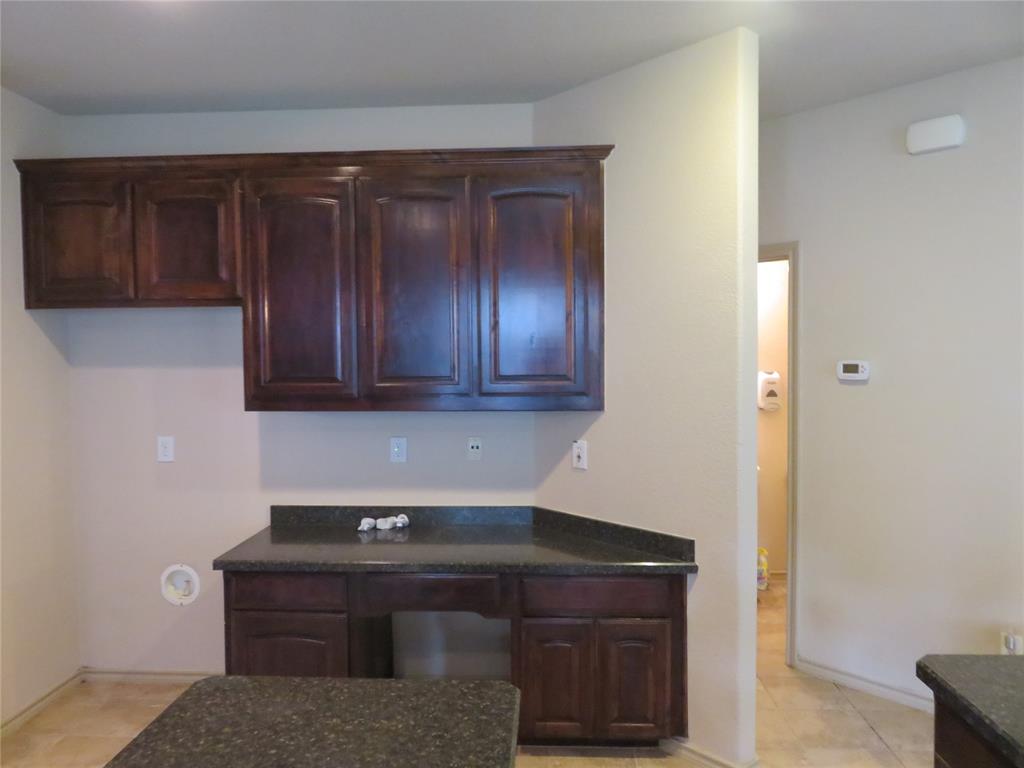 1122 Walter Stephenson Road Midlothian, TX 76065 - Photo 11 of 26