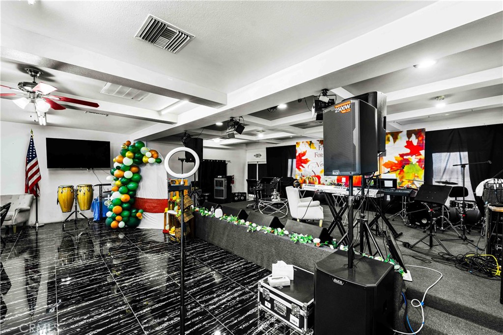 17606 Arrow Fontana, CA 92335 - Photo 19 of 30