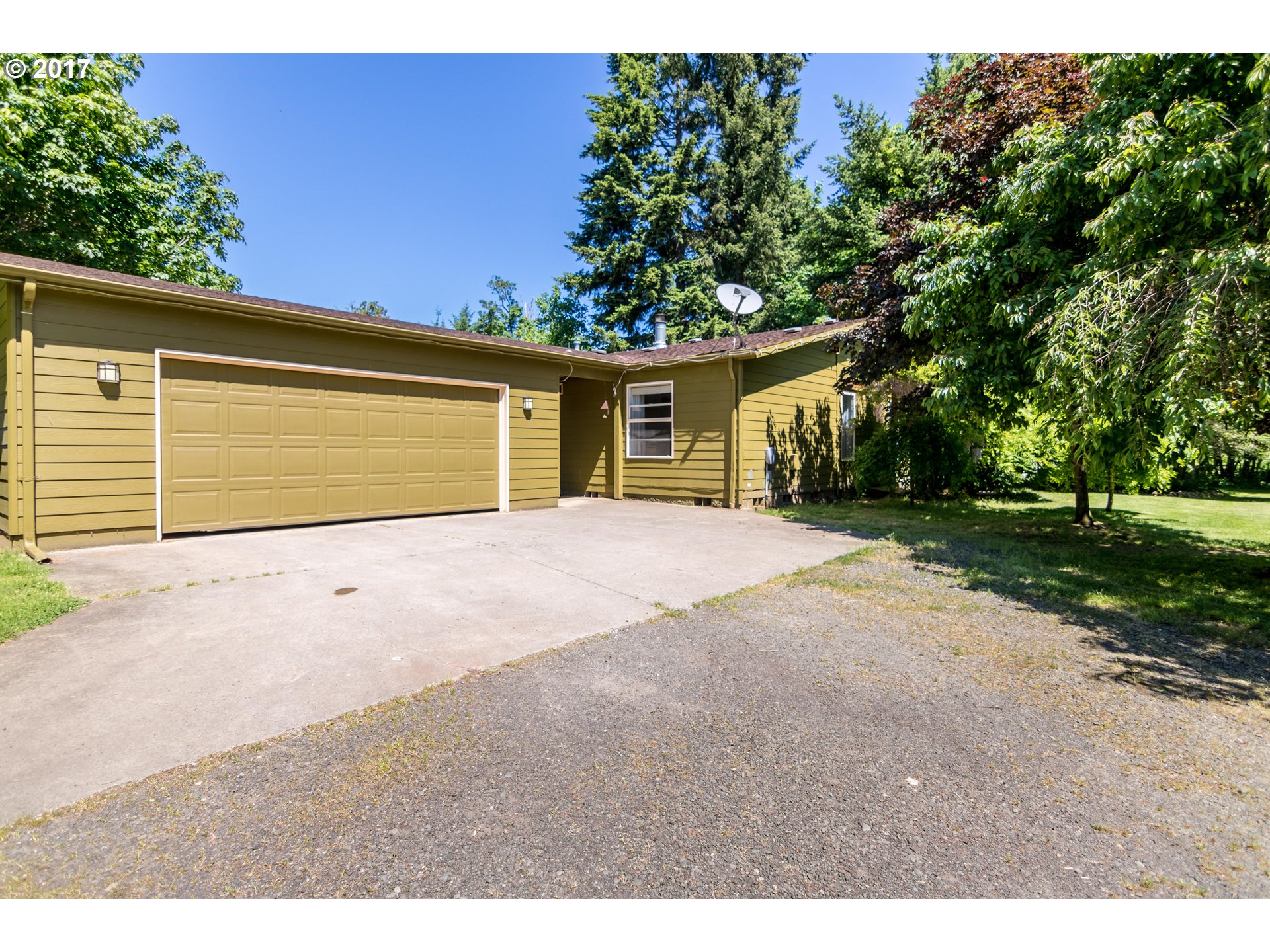 17927 South Callahan Road Molalla, OR 97038 - Photo 2 of 32 Gallery Image 2