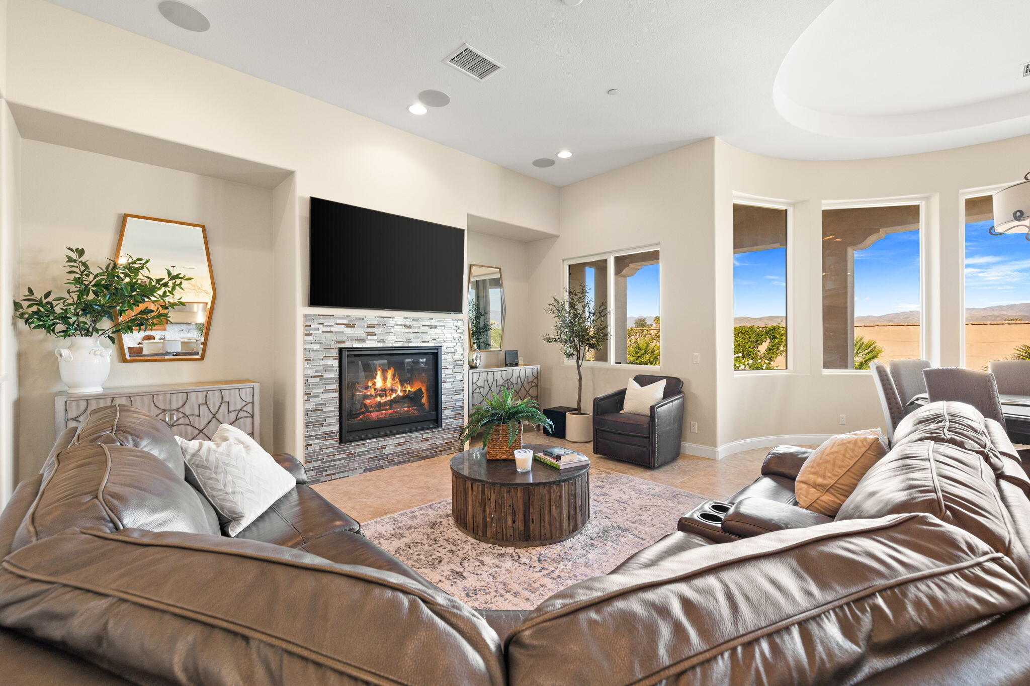 21 Alicante Circle Rancho Mirage, CA 92270 - Photo 6 of 97 73-web-or-mls-8M4A0289