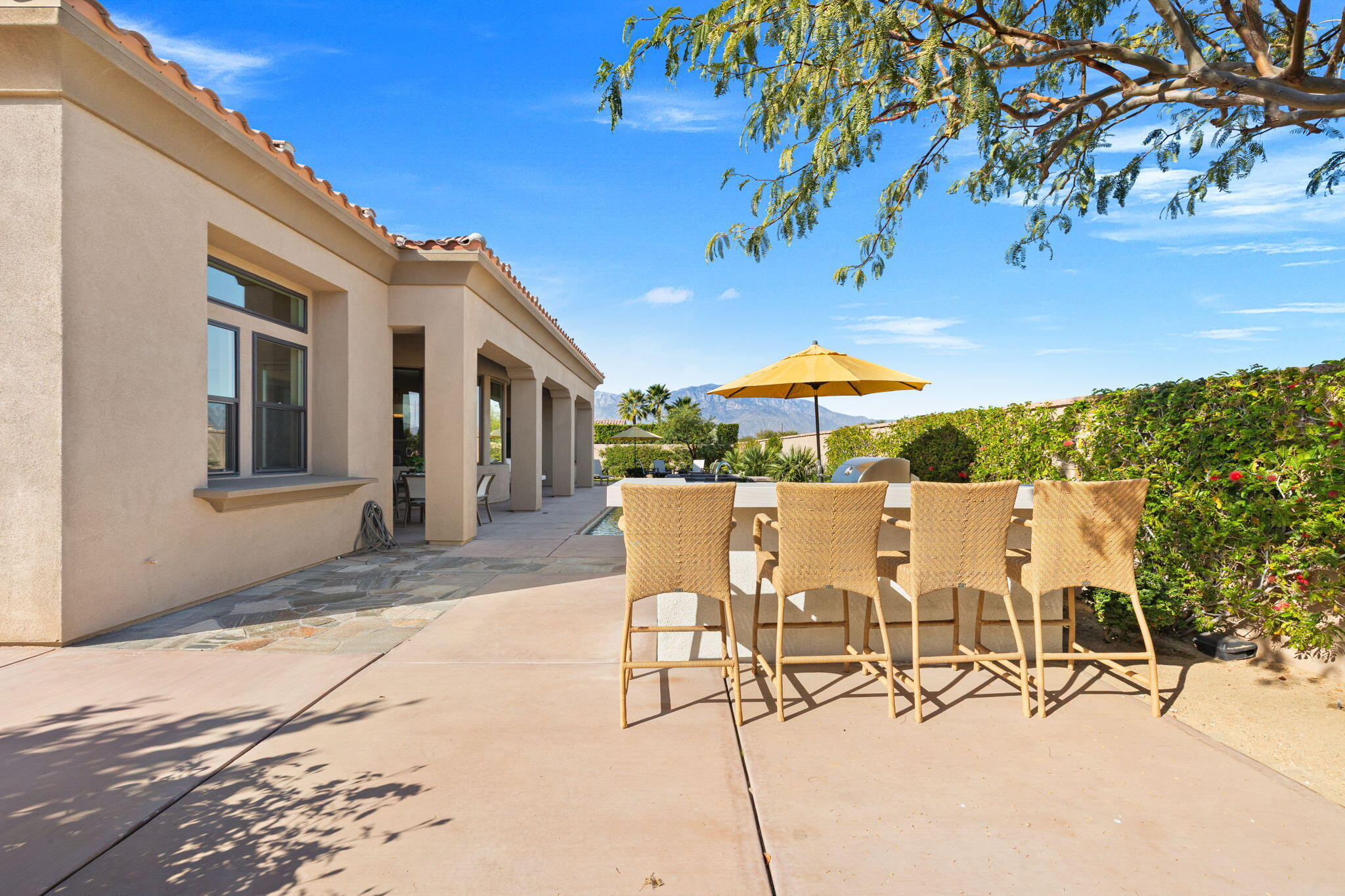 21 Alicante Circle Rancho Mirage, CA 92270 - Photo 66 of 97 66-web-or-mls-8M4A0422