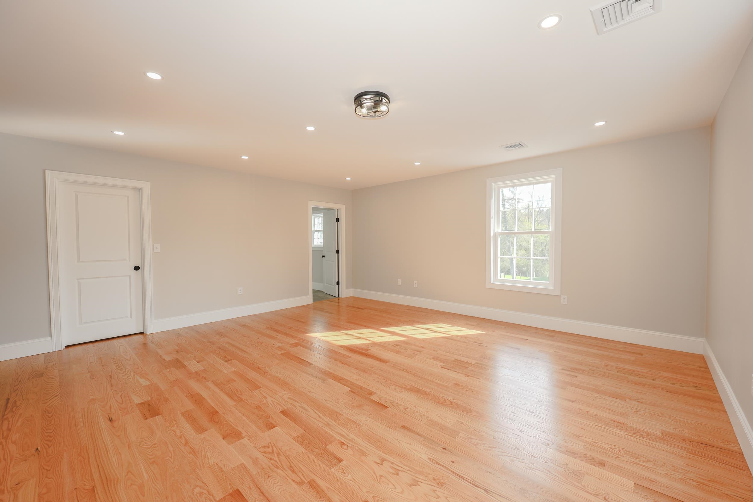 53 Bagdad Road Durham, NH 03824 - Photo 18 of 60
