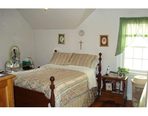 19 Albemarle Road Waltham, MA 02452 - Photo 5 of 8 Gallery Image 5