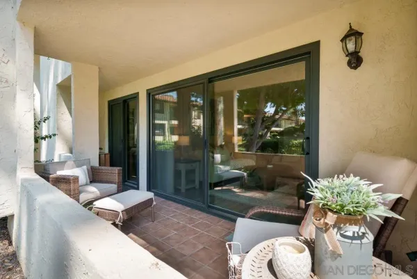 $3,900 | 17637 Pomerado Road, Unit 123, San Diego, CA 92128