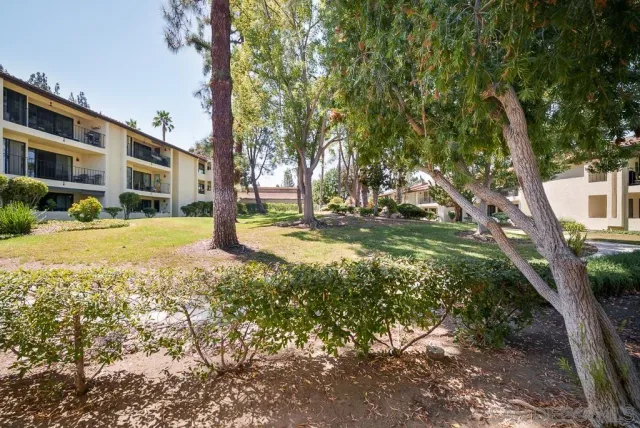 $3,850 | 17637 Pomerado Road, Unit 123, San Diego, CA 92128