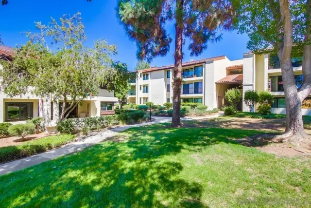 $3,850 | 17637 Pomerado Road, Unit 123, San Diego, CA 92128
