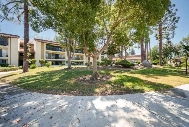 $3,850 | 17637 Pomerado Road, Unit 123, San Diego, CA 92128