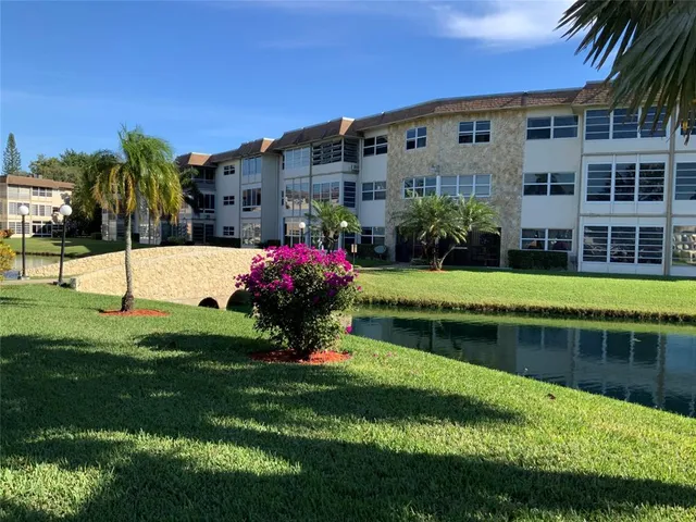 $164,000 | 4801 Northwest 34th Street, Unit 616, Lauderdale Lakes, FL 33319