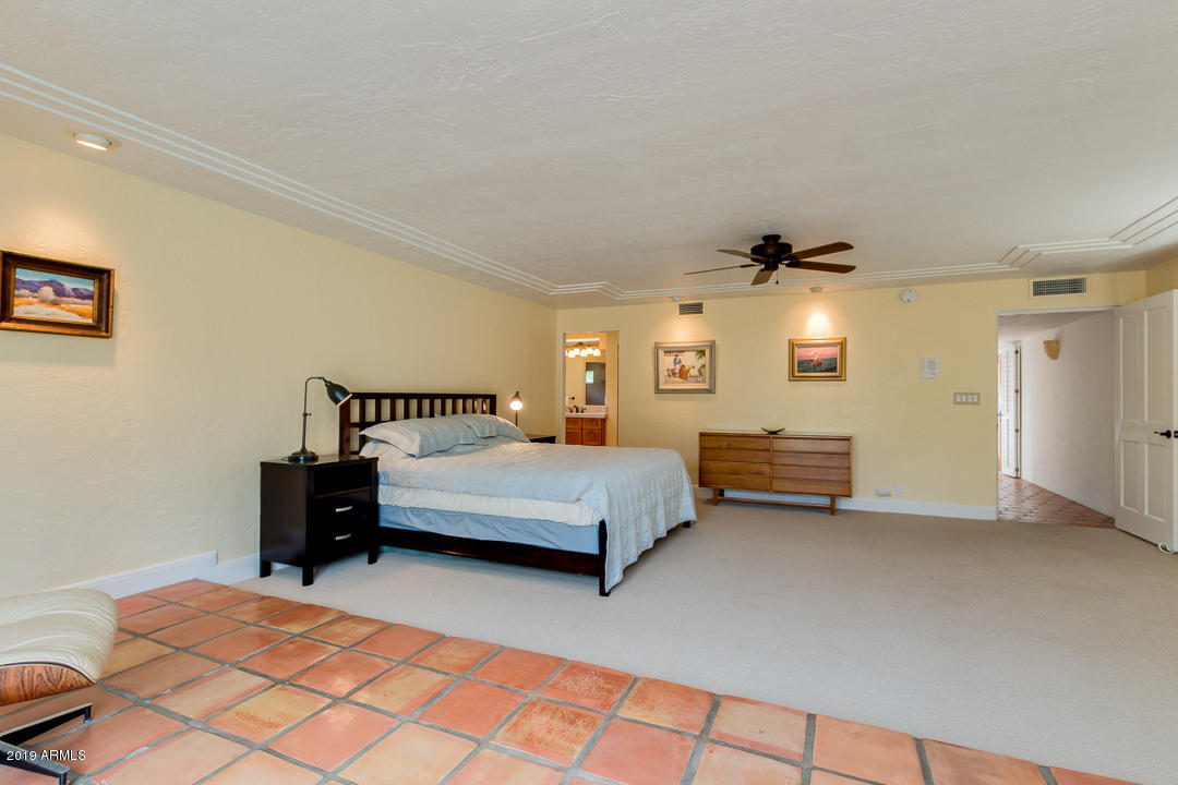 6424 East Maverick Road Paradise Valley, AZ 85253 - Photo 36 of 89 36-Maverick