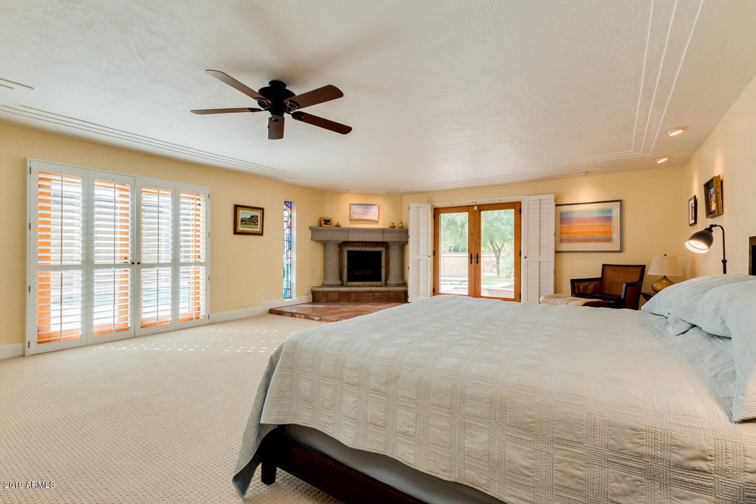 6424 East Maverick Road Paradise Valley, AZ 85253 - Photo 38 of 89 38-Maverick