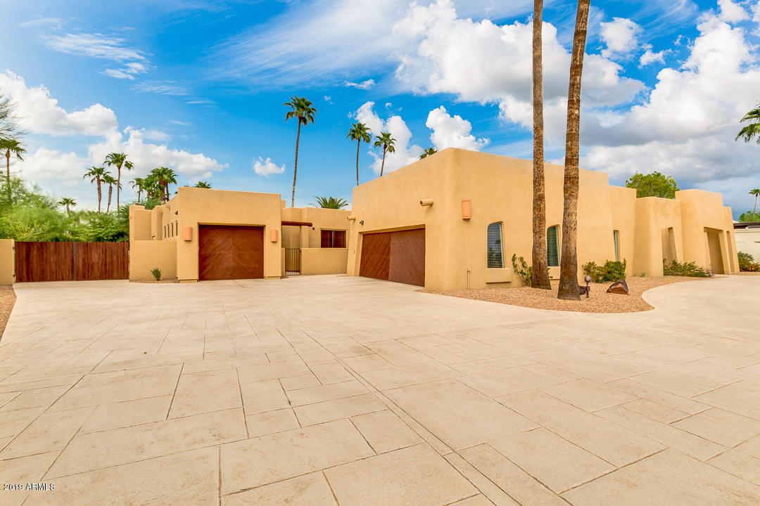 6424 East Maverick Road Paradise Valley, AZ 85253 - Photo 4 of 89 04-Maverick