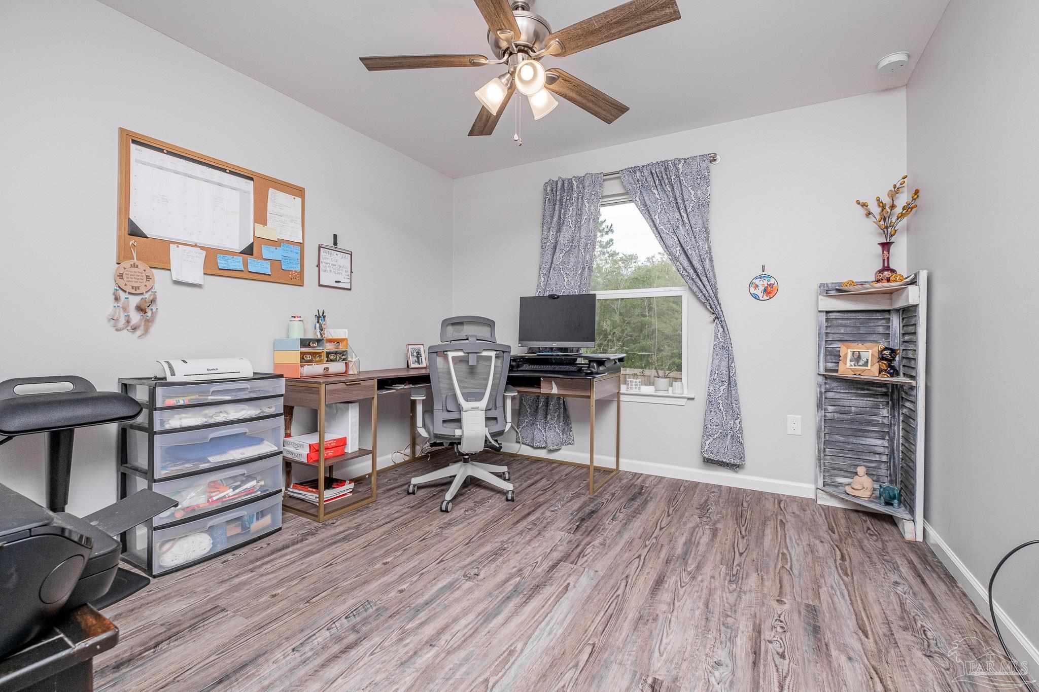 5573 Riviera Drive Milton, FL 32583 - Photo 18 of 31 Gallery Image 18