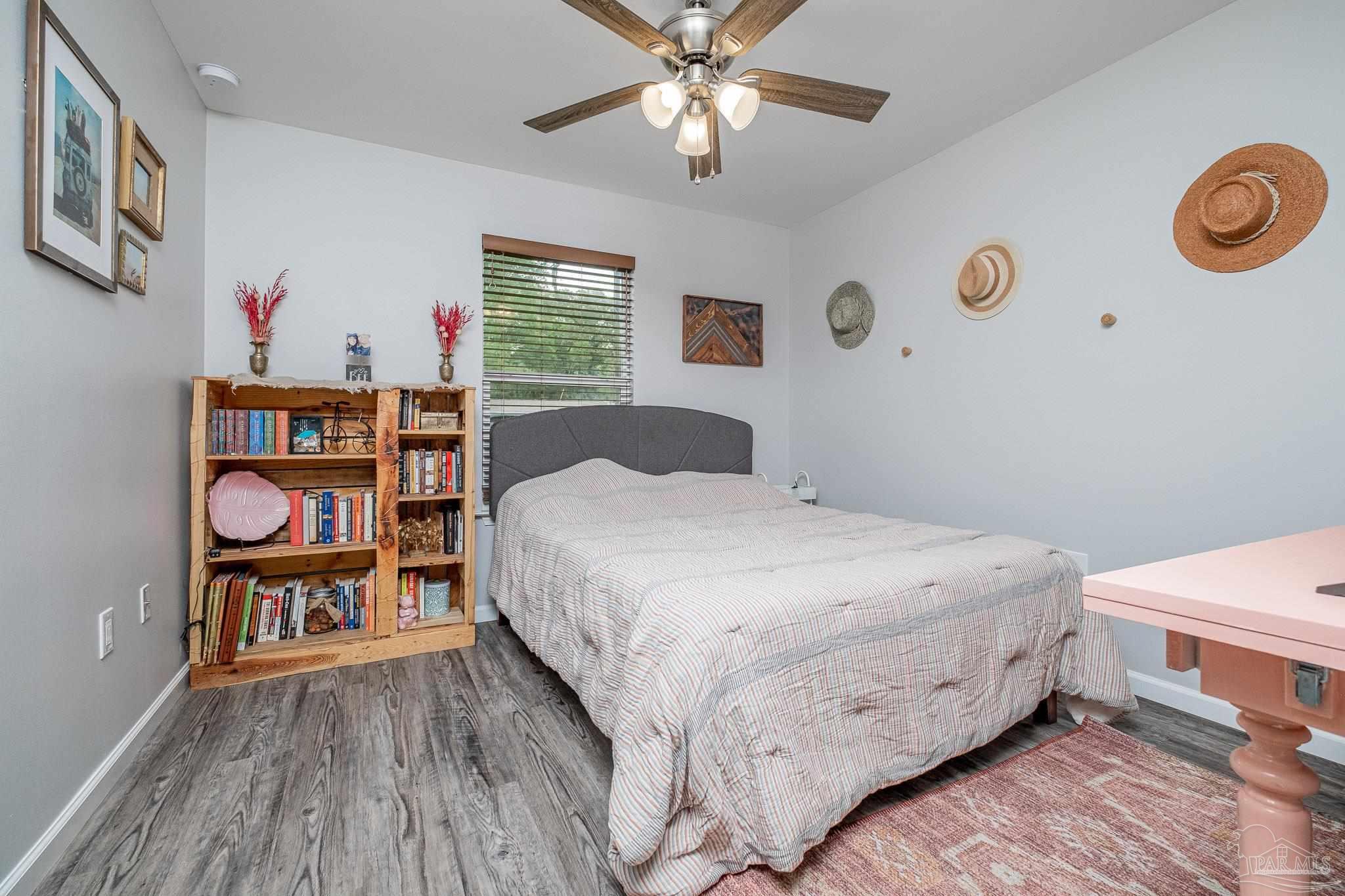 5573 Riviera Drive Milton, FL 32583 - Photo 23 of 31 Gallery Image 23