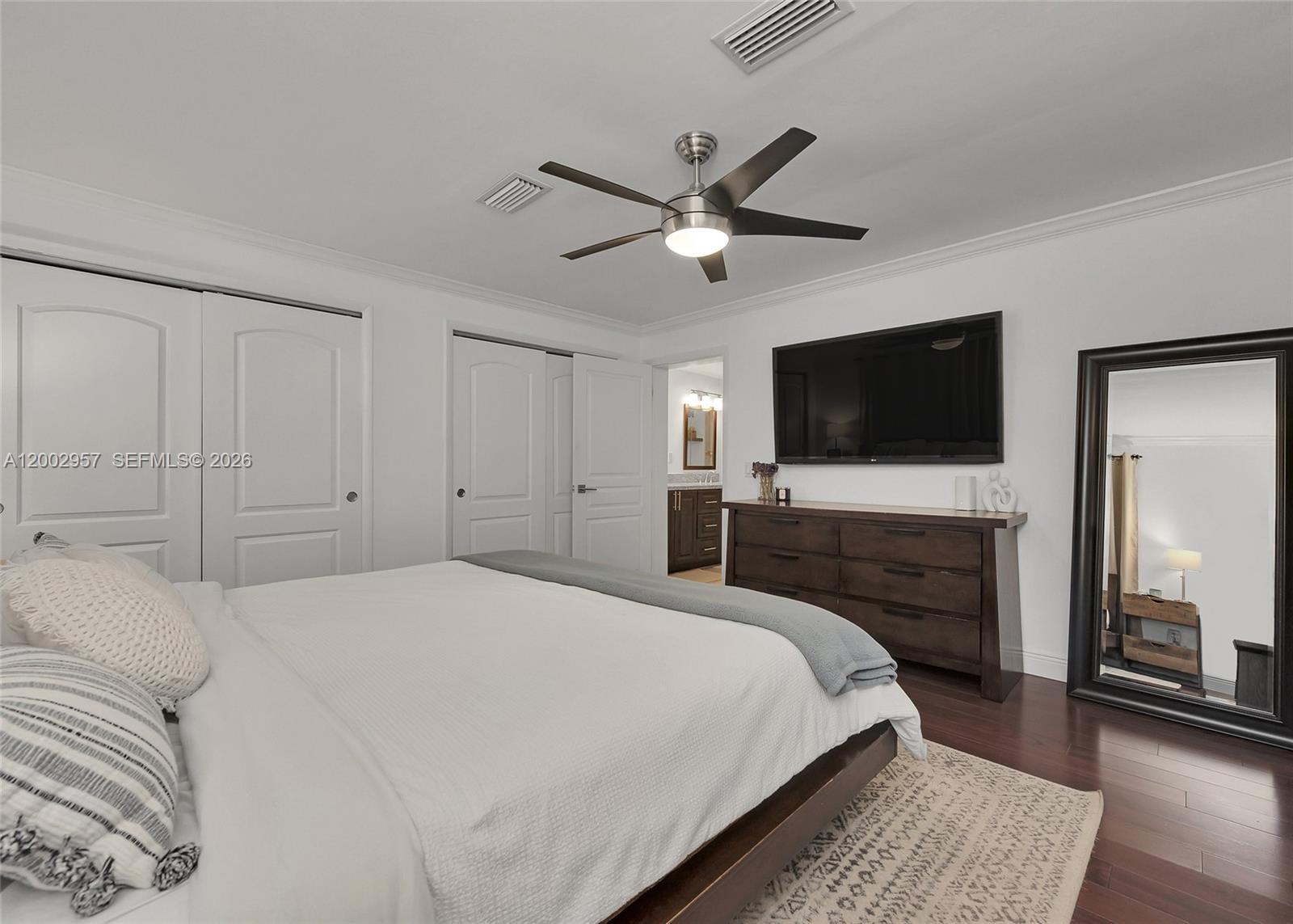 6134 Southwest 28th Street Miami, FL 33155 - Photo 18 of 44