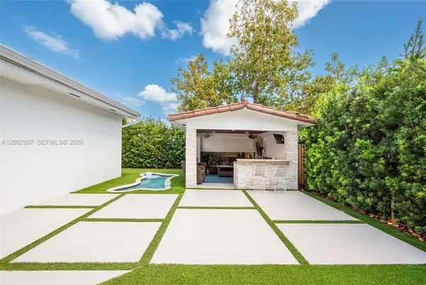 $8,000 | 6134 Southwest 28th Street, Miami, FL 33155