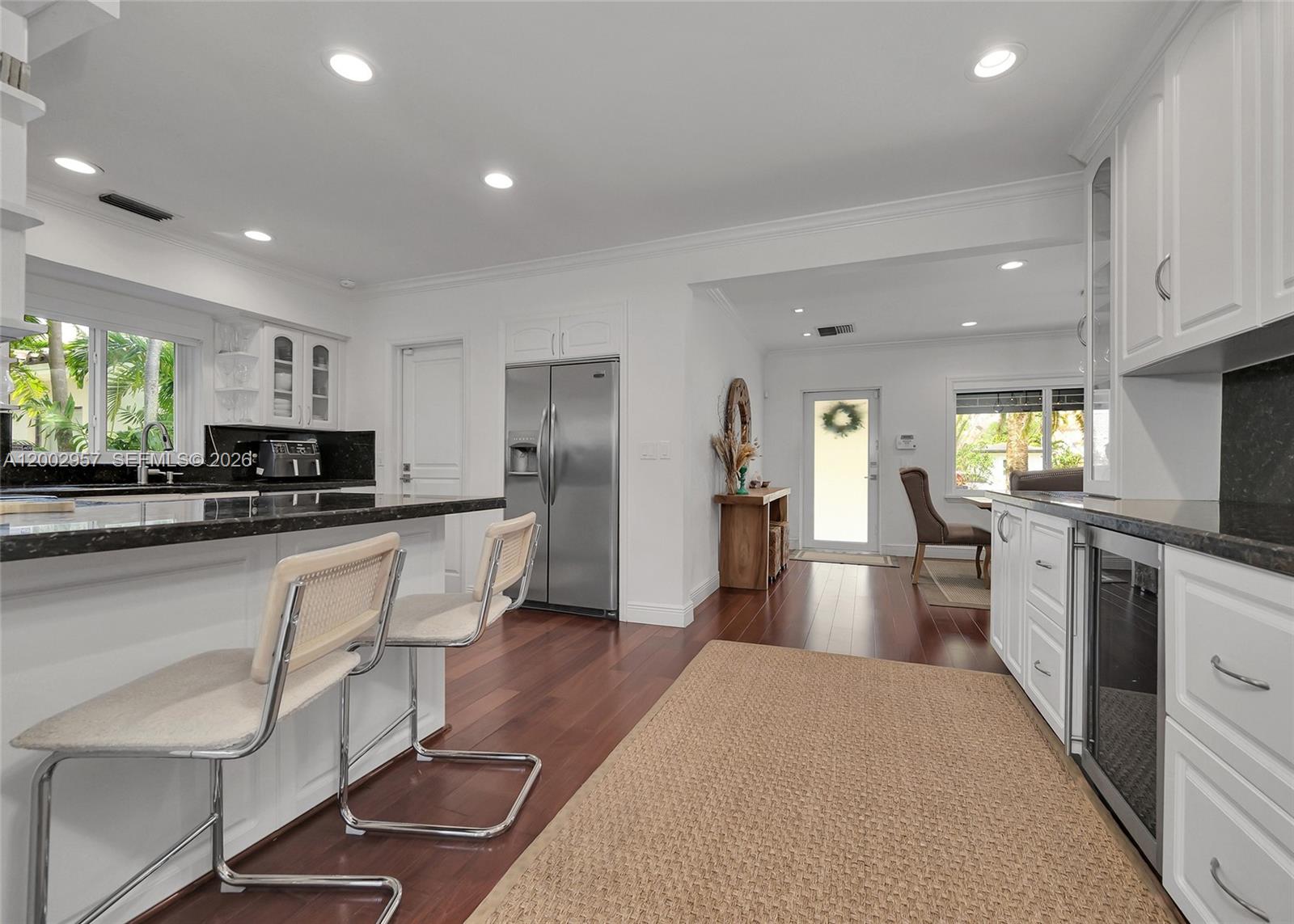 6134 Southwest 28th Street Miami, FL 33155 - Photo 7 of 44