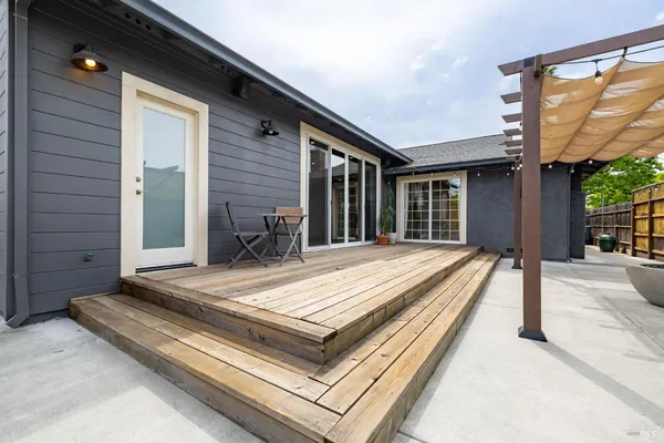 $899,950 | 5288 Daniel Drive, Rohnert Park, CA 94928