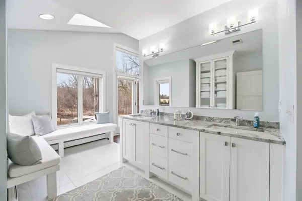 $985,000 | 3667 Quaker Ridge Lane, Appleton, WI 54914