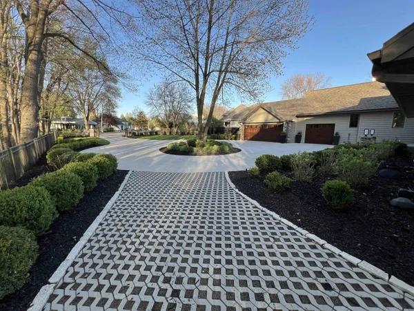 $985,000 | 3667 Quaker Ridge Lane, Appleton, WI 54914