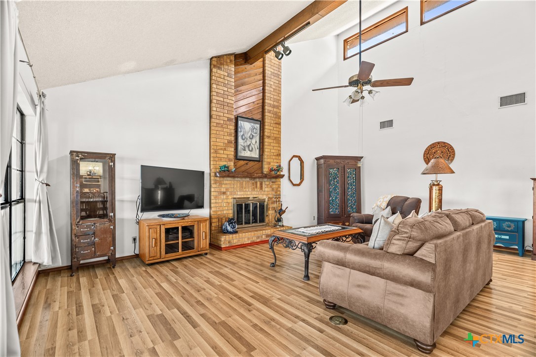 4911 Youngsford Road Marion, TX 78124 - Photo 10 of 47