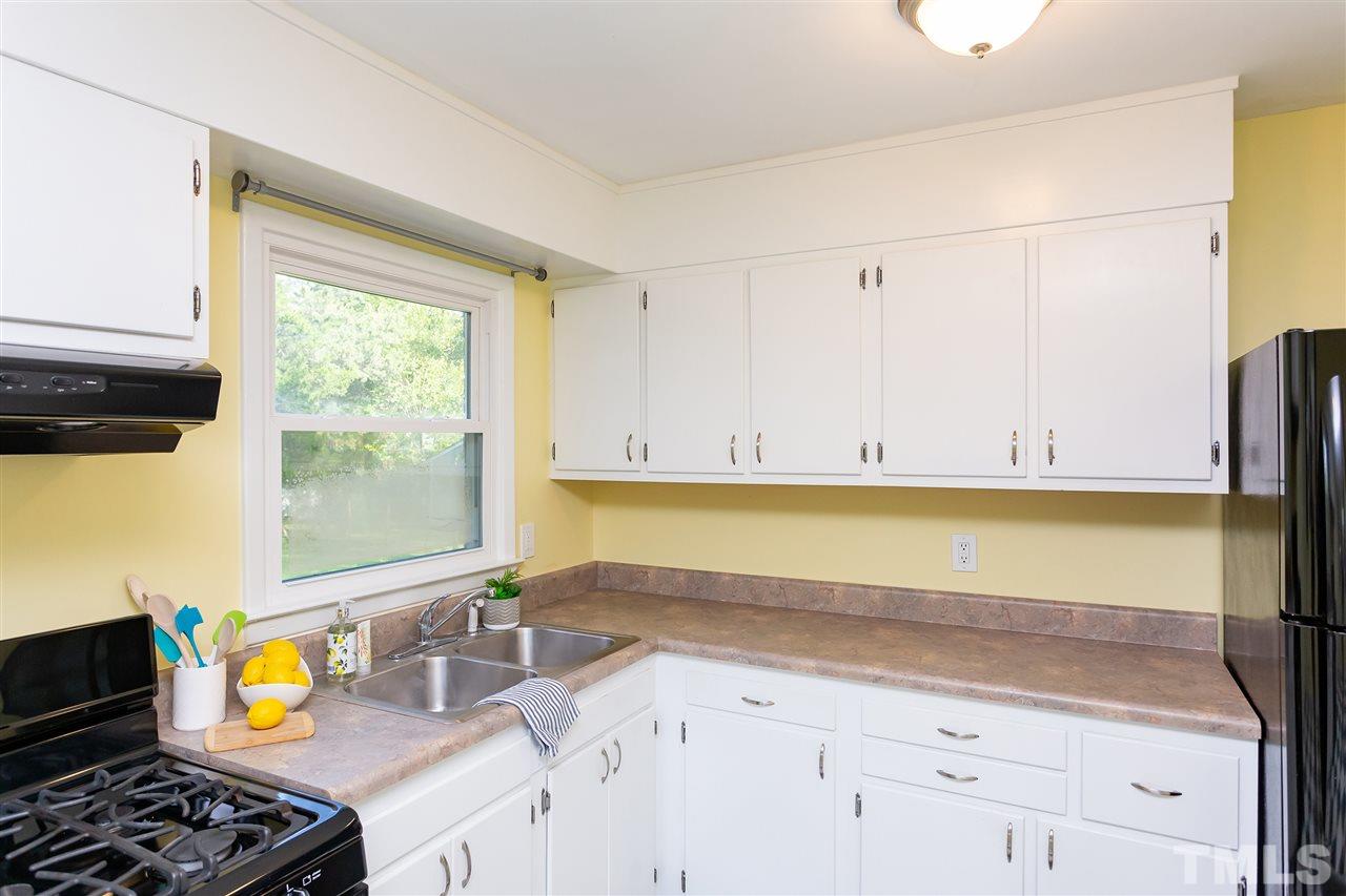 1527 Clermont Road Durham, NC 27713 - Photo 11 of 30 Gallery Image 11