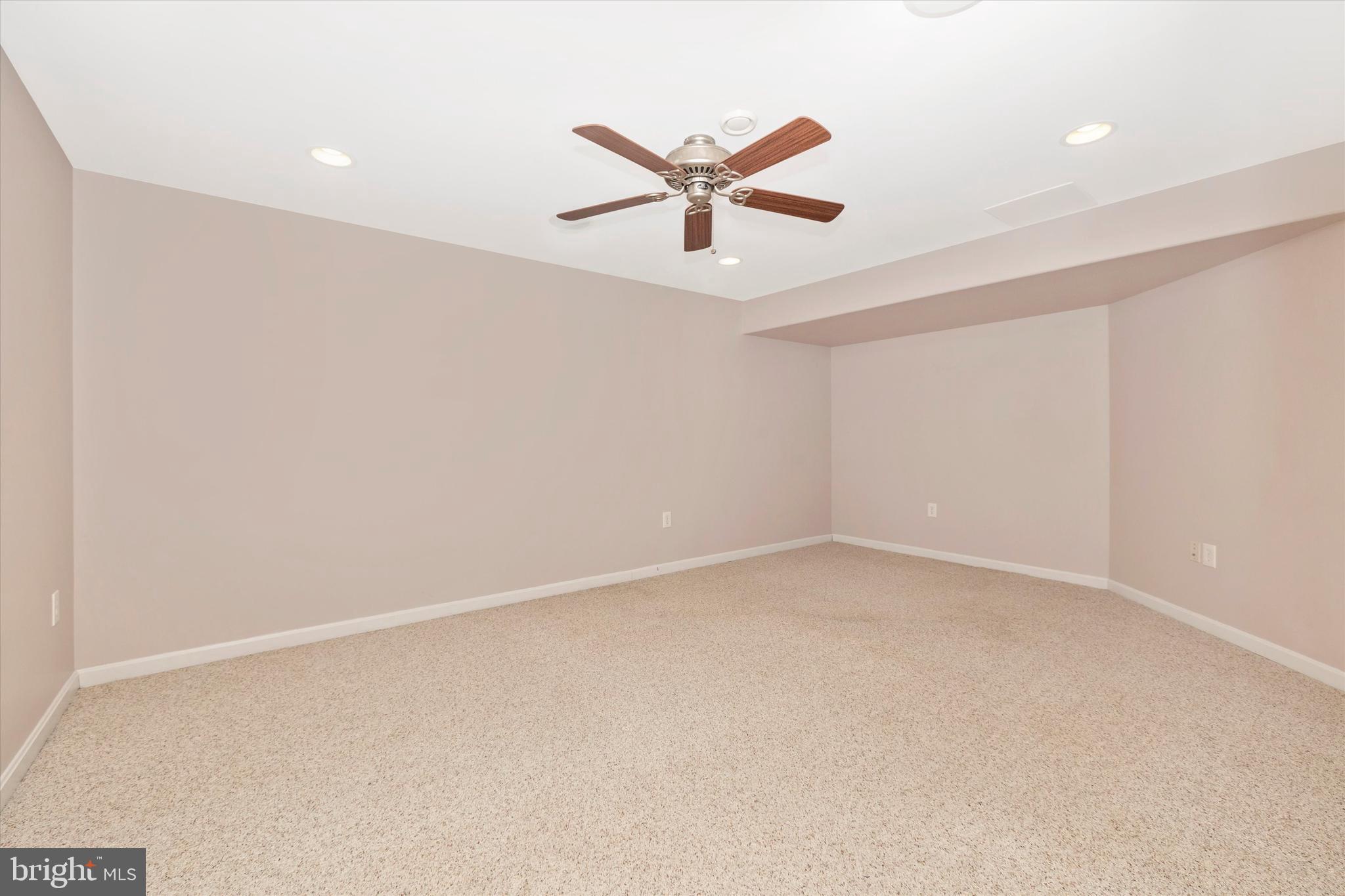 7425 Greenbank Road Middle River, MD 21220 - Photo 33 of 59