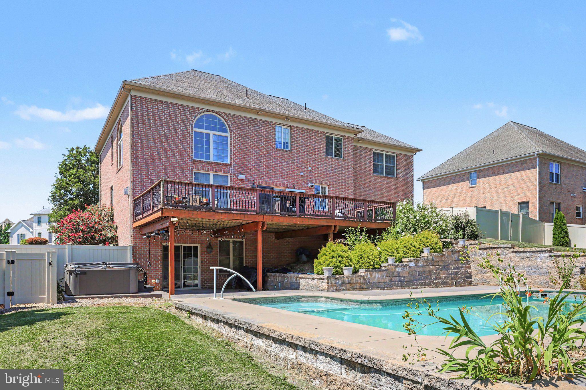 2450 Hartford Road York, PA 17402 - Photo 32 of 36 Gallery Image 32