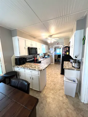 $124,900 | 413 South 6th Street, Kiowa, KS 67070