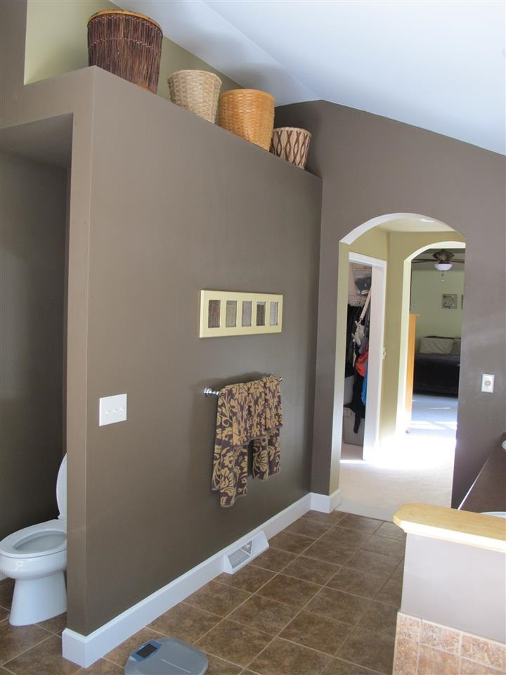 20 Fairhill Road Clifton Park, NY 12065 - Photo 16 of 25 Photo 16