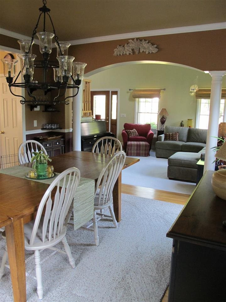 20 Fairhill Road Clifton Park, NY 12065 - Photo 3 of 25 Photo 3