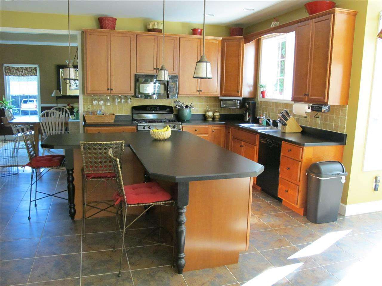 20 Fairhill Road Clifton Park, NY 12065 - Photo 5 of 25 Photo 5