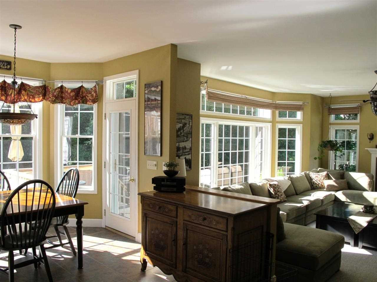 20 Fairhill Road Clifton Park, NY 12065 - Photo 7 of 25 Photo 7