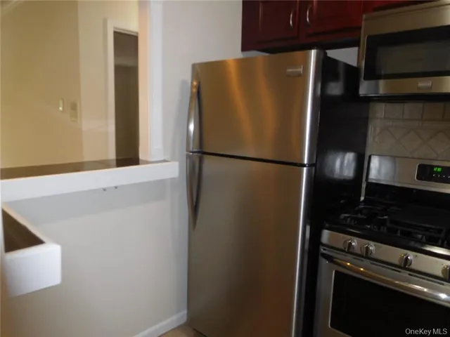 $2,250 | 2 Consulate Drive, Unit 1P, Tuckahoe, NY 10707