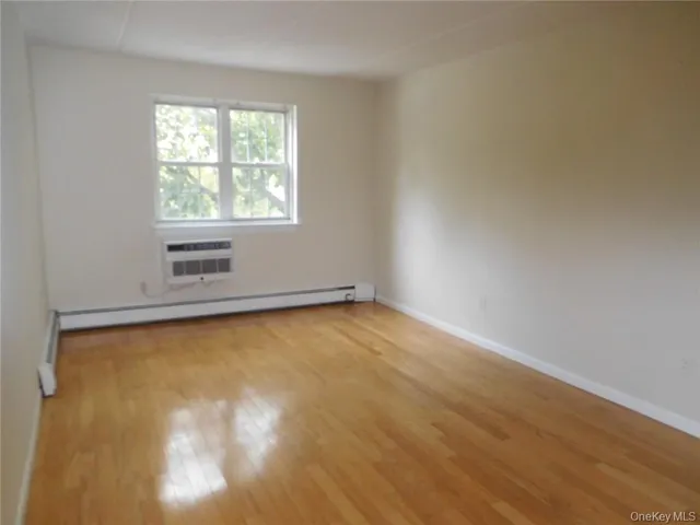 $2,250 | 2 Consulate Drive, Unit 1P, Tuckahoe, NY 10707