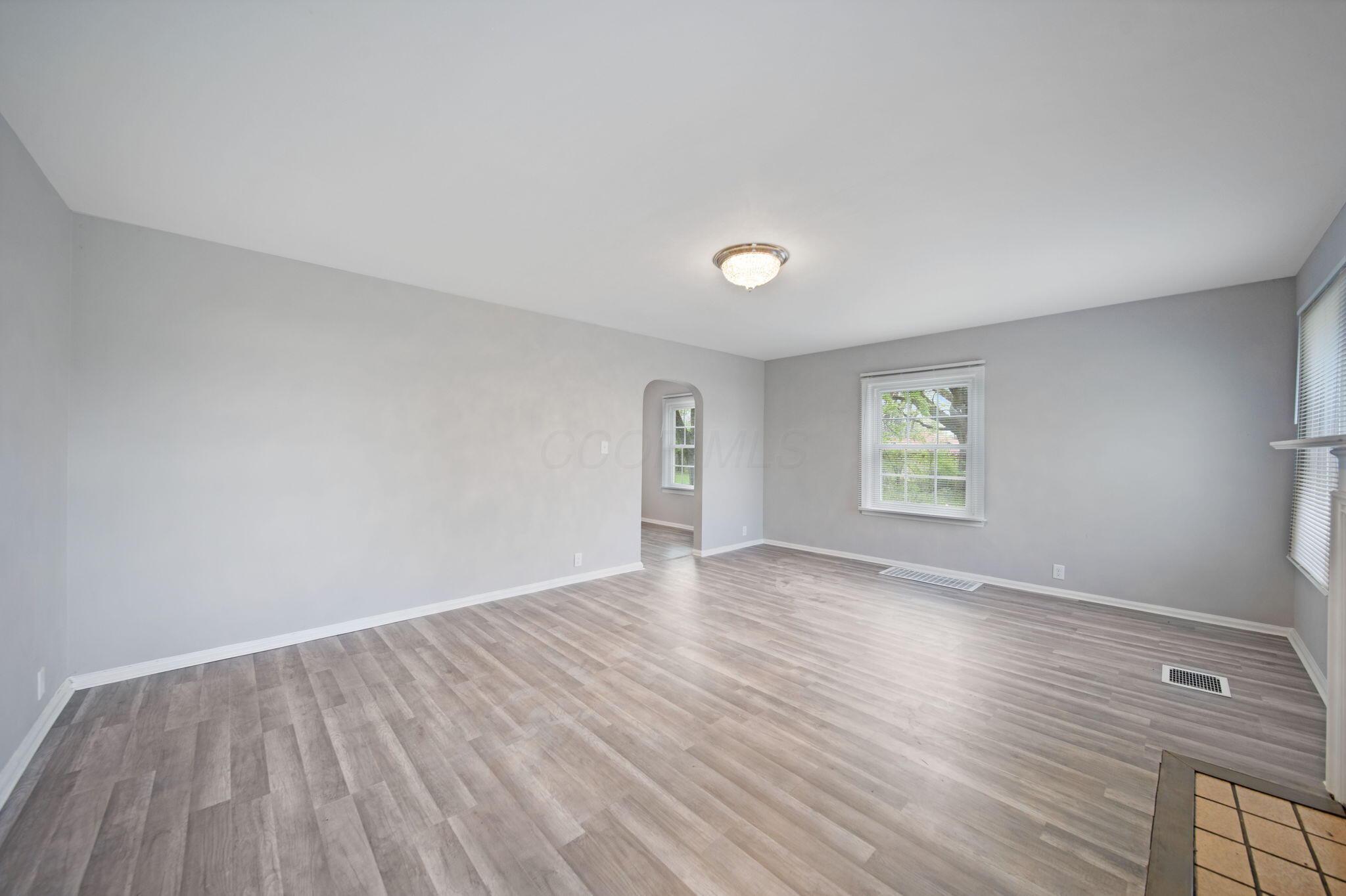 2575 Jordan Road Columbus, OH 43231 - Photo 23 of 60 23-web-or-mls-A7404196