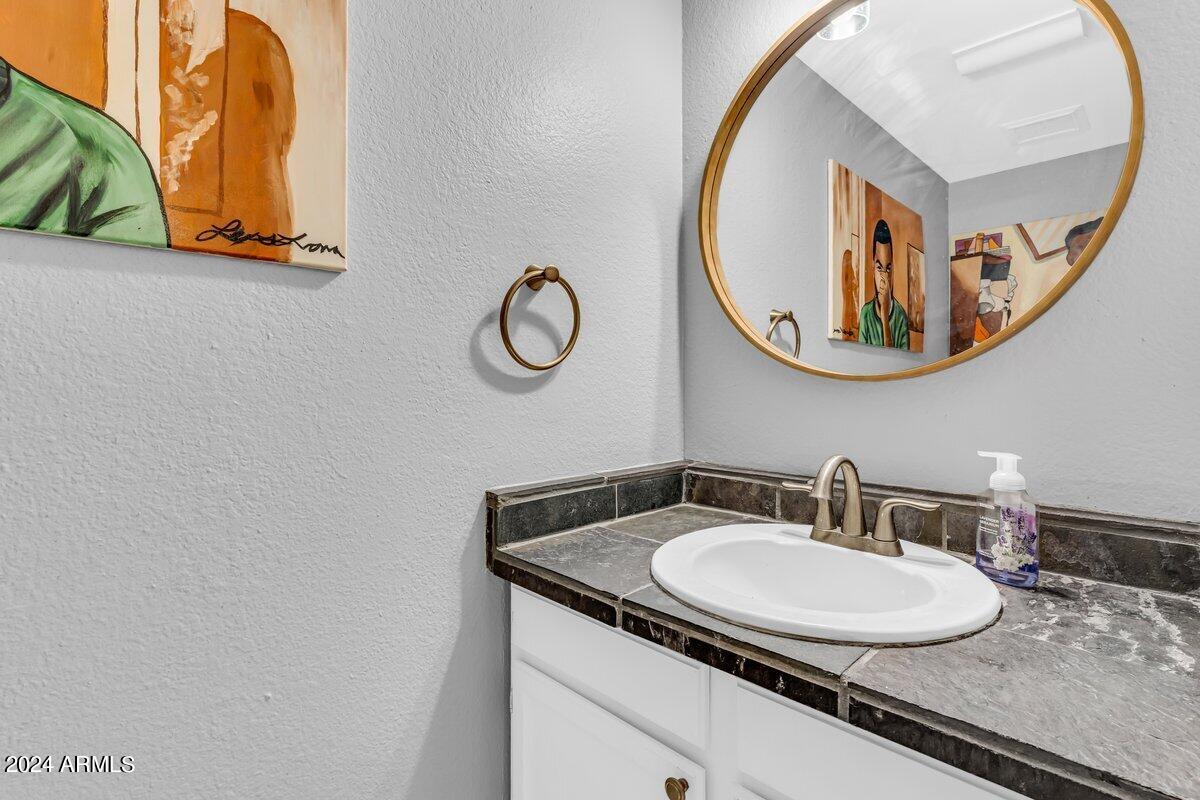 8111 West Wacker Road, Unit 113 Peoria, AZ 85381 - Photo 8 of 16 DSC05063