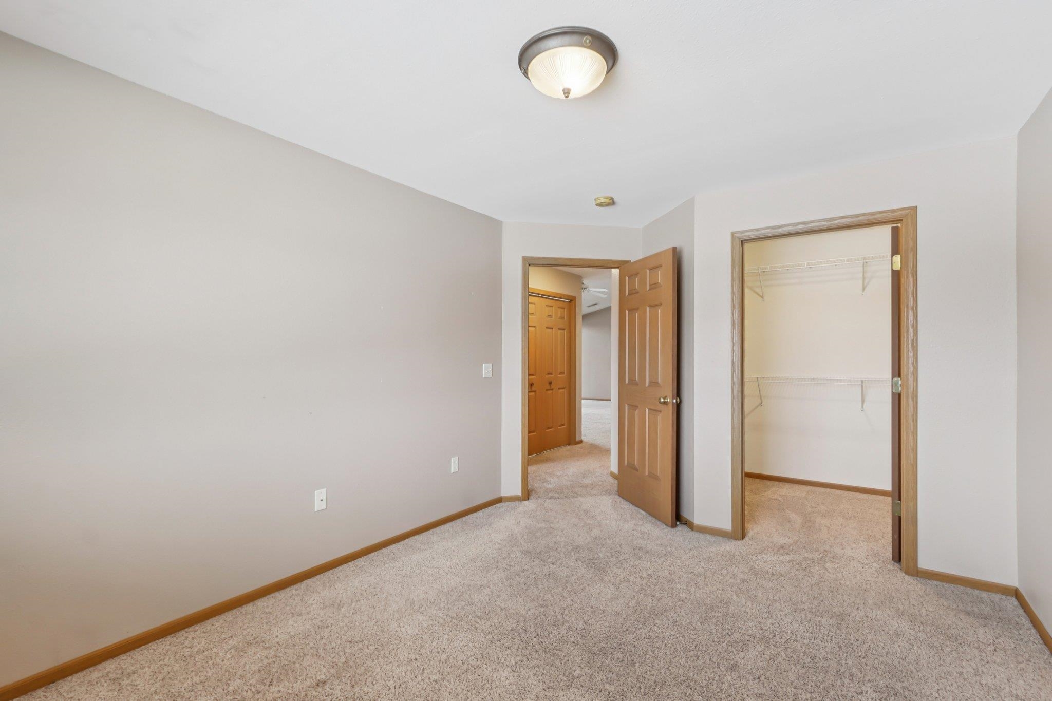 1608 Commonwealth Drive Fort Atkinson, WI 53538 - Photo 20 of 36