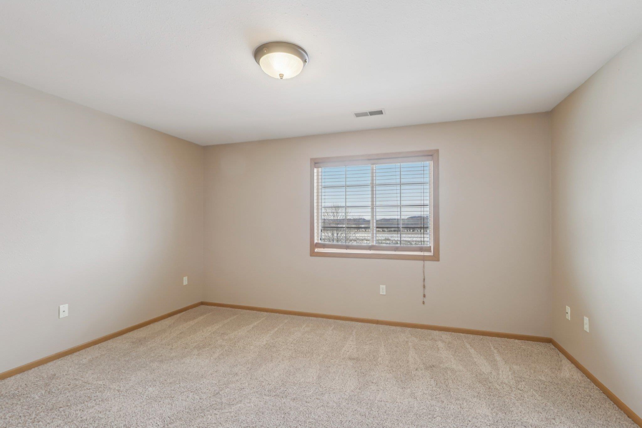 1608 Commonwealth Drive Fort Atkinson, WI 53538 - Photo 24 of 36