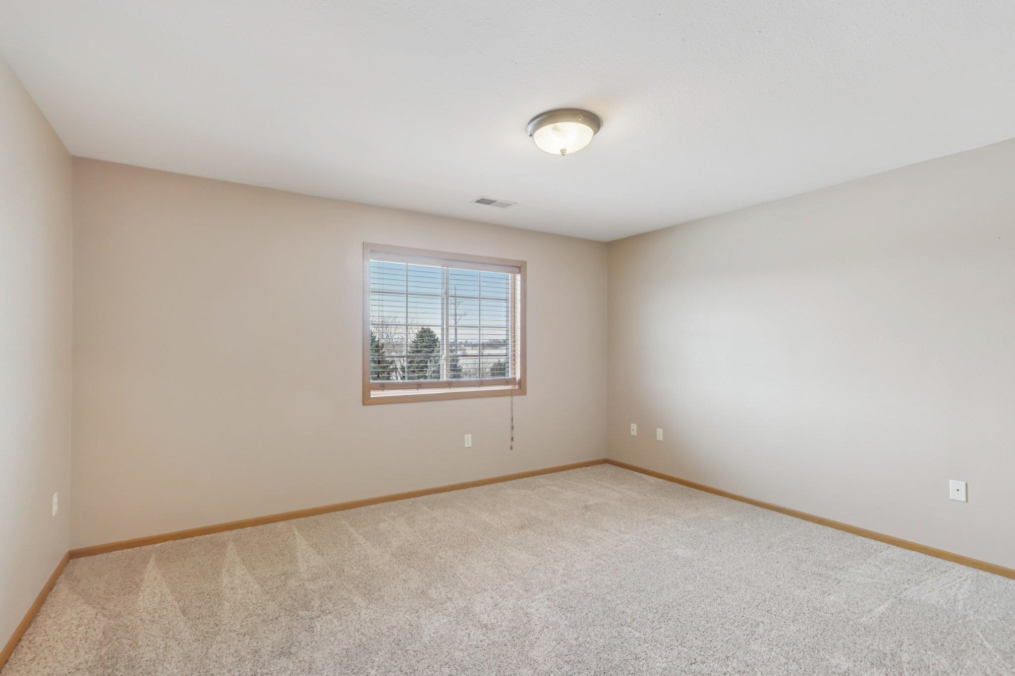 1608 Commonwealth Drive Fort Atkinson, WI 53538 - Photo 25 of 36