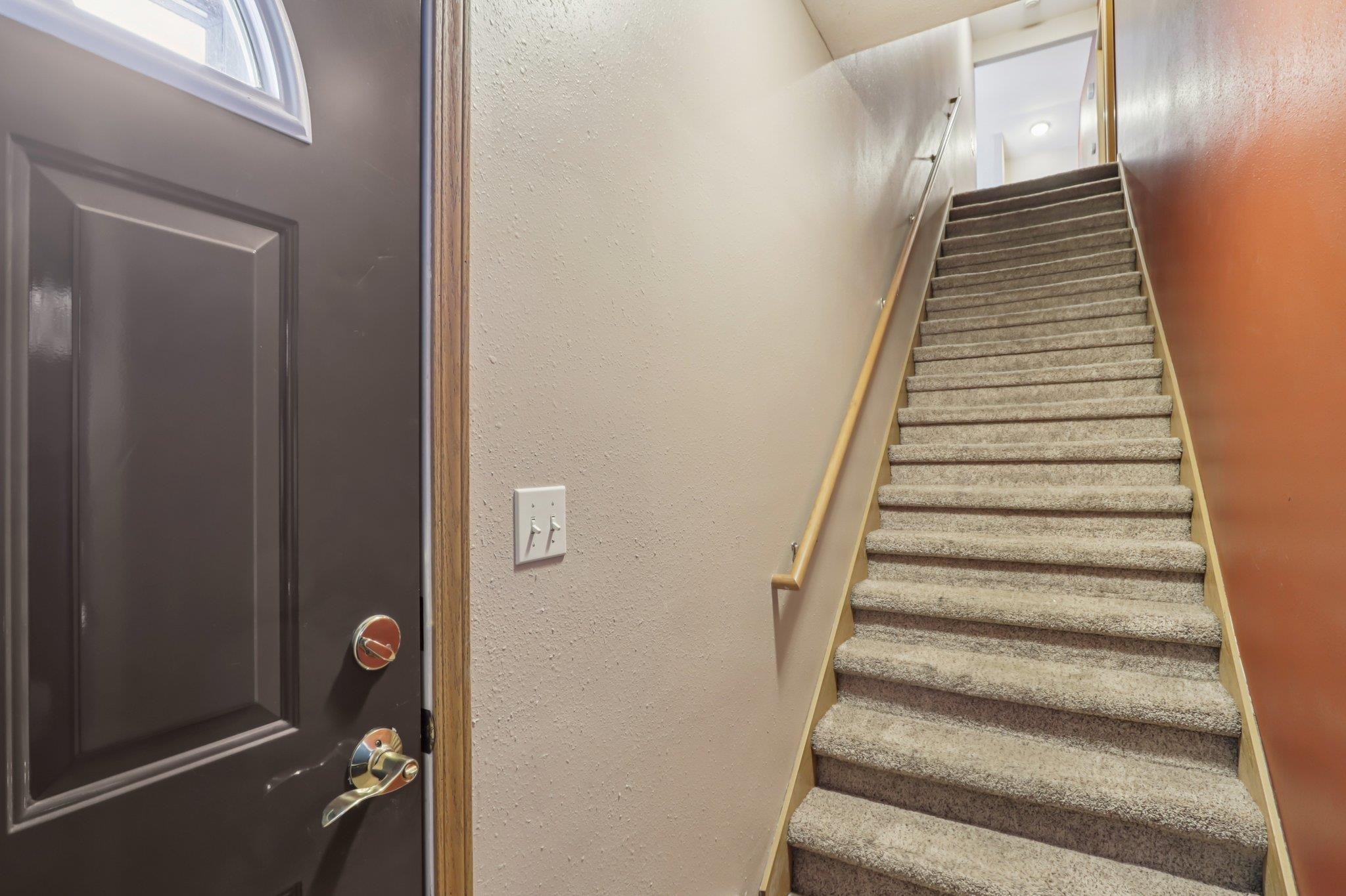 1608 Commonwealth Drive Fort Atkinson, WI 53538 - Photo 6 of 36